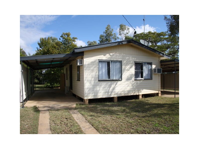 138 THISTLE STREET, Blackall QLD 4472