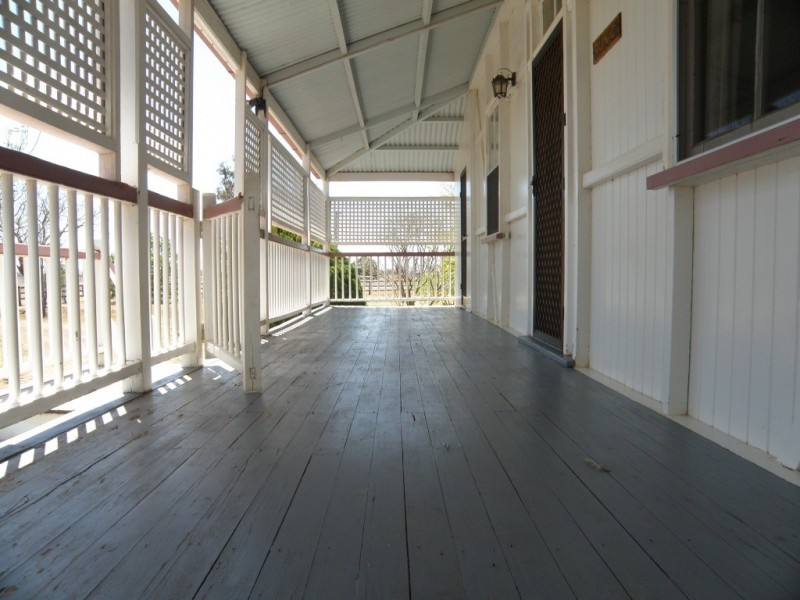 220 Blaxland Road, Dalby QLD 4405