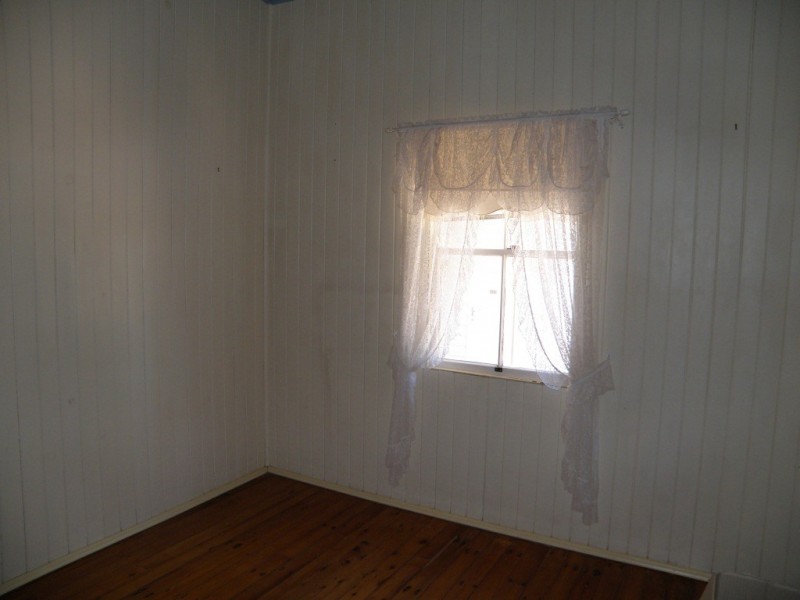 220 Blaxland Road, Dalby QLD 4405