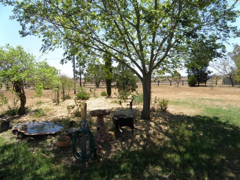 220 Blaxland Road, Dalby QLD 4405