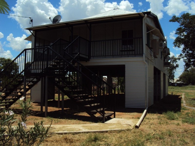 154 Spoonbill Street, Longreach QLD 4730