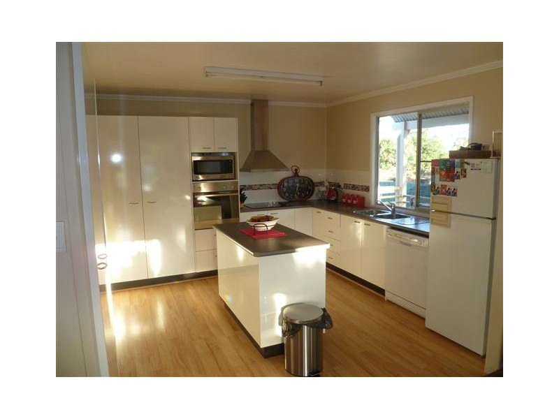 94 Quintin Street, Roma QLD 4455