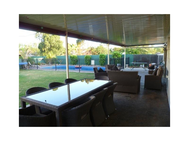 94 Quintin Street, Roma QLD 4455