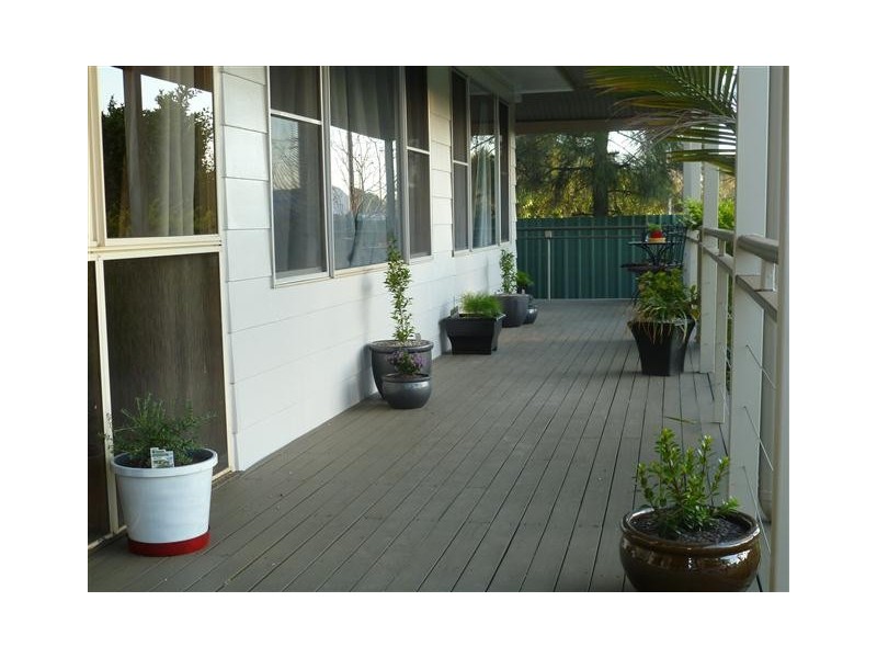 94 Quintin Street, Roma QLD 4455