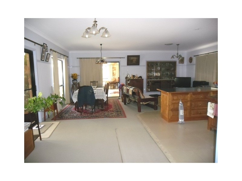 14 HEENEY ST, Chinchilla QLD 4413