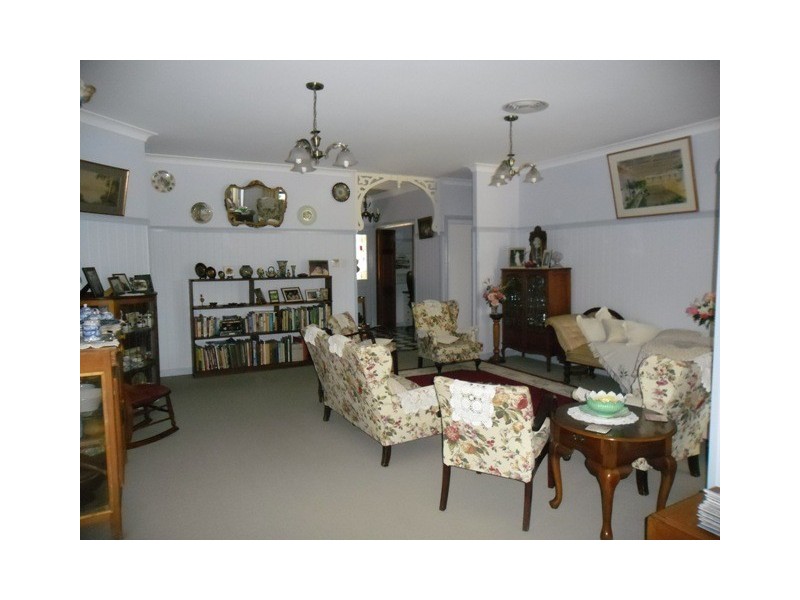 14 HEENEY ST, Chinchilla QLD 4413