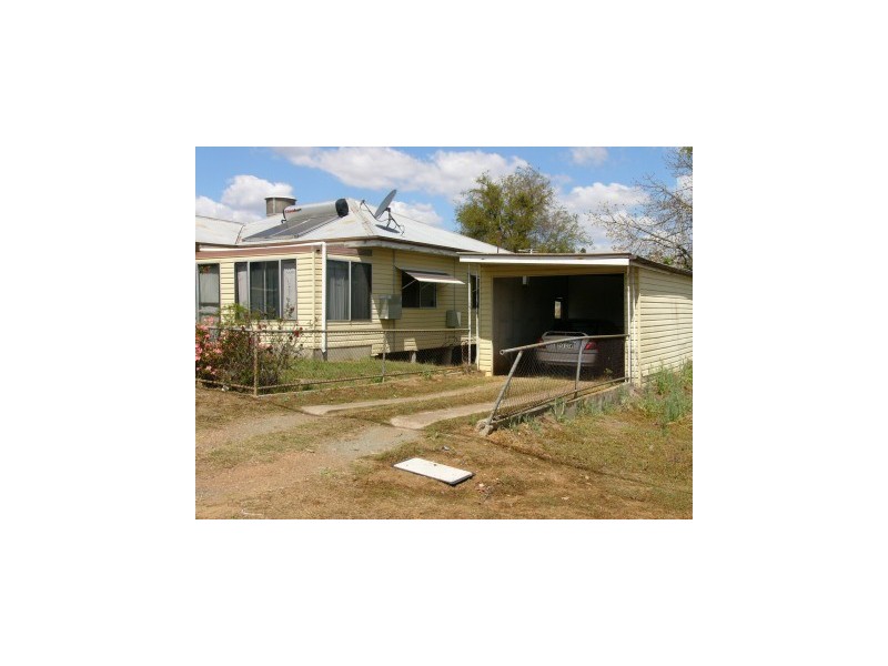 8 Yaldwyn Street, Taroom QLD 4420