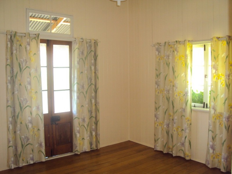 51 Crane Street, Longreach QLD 4730