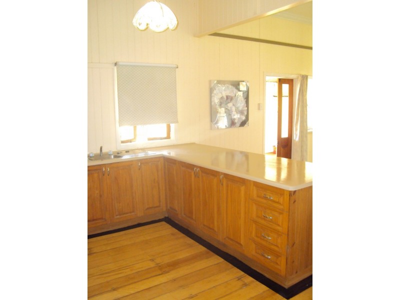 51 Crane Street, Longreach QLD 4730