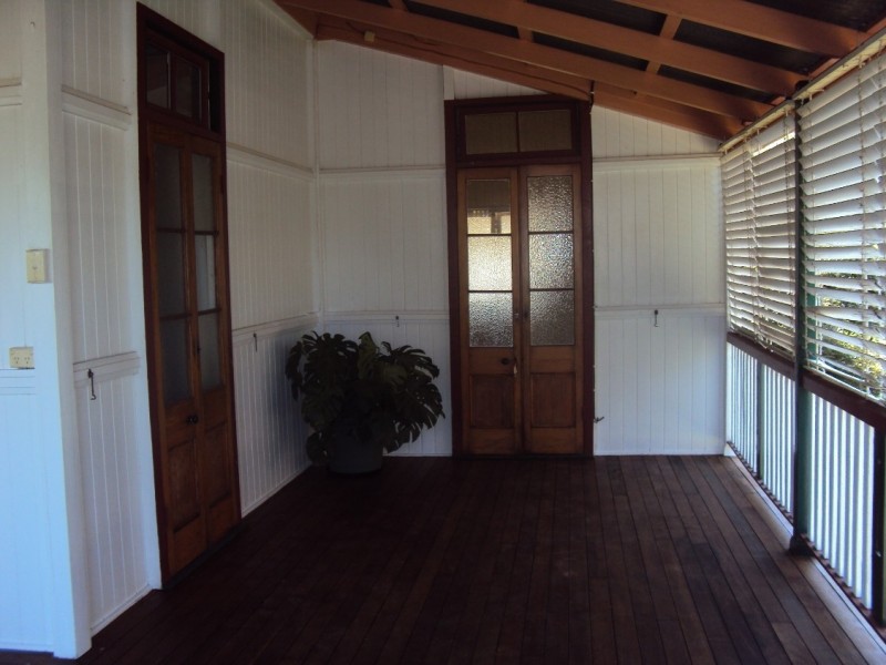 51 Crane Street, Longreach QLD 4730