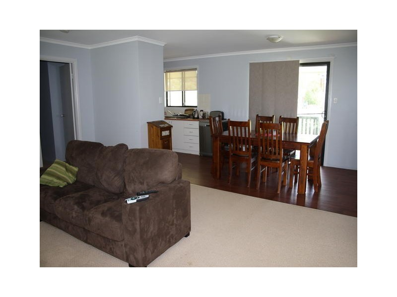 28 BEDFORD STREET, Blackall QLD 4472