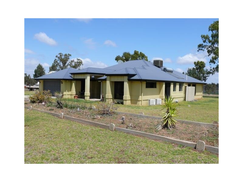 693 Roma Taroom Road, Roma QLD 4455