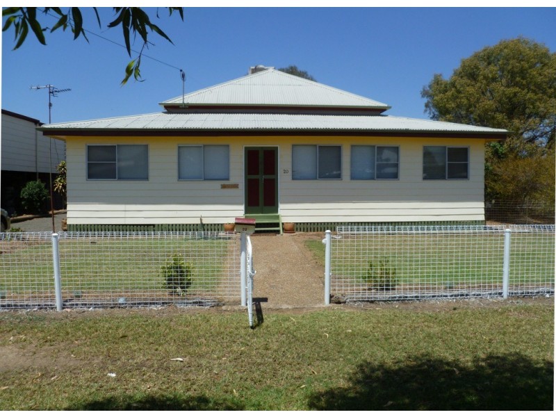 20 Conlan Street, Roma QLD 4455