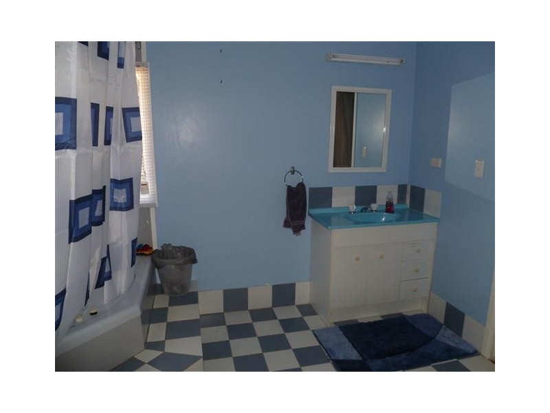 20 Conlan Street, Roma QLD 4455