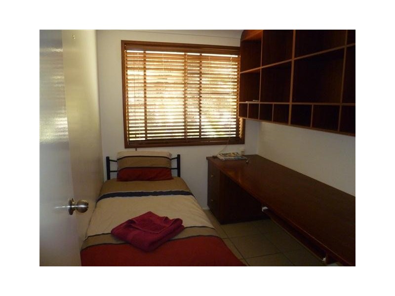 48 ROSLYN, Roma QLD 4455