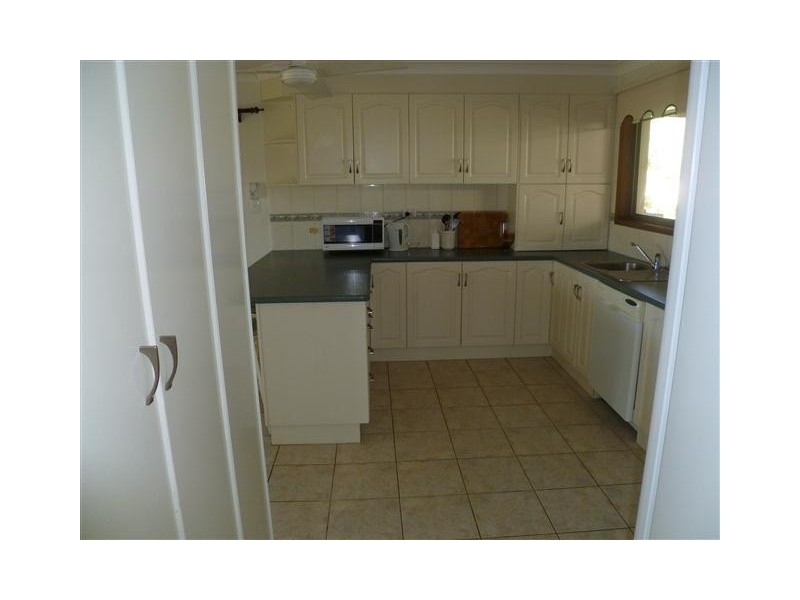 48 ROSLYN, Roma QLD 4455