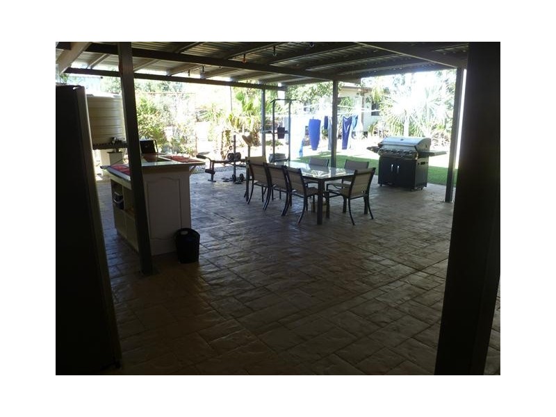 48 ROSLYN, Roma QLD 4455