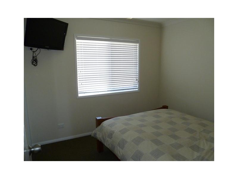48A ROSLYN DRV, Roma QLD 4455