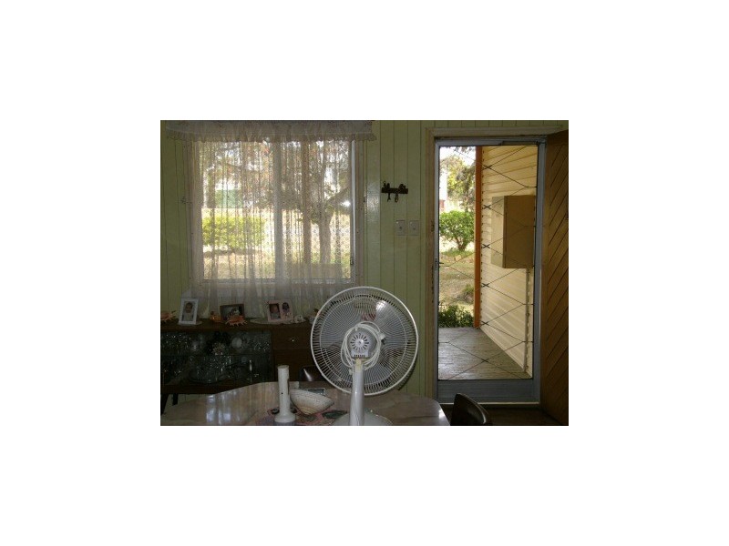 17 Ford Street, Taroom QLD 4420
