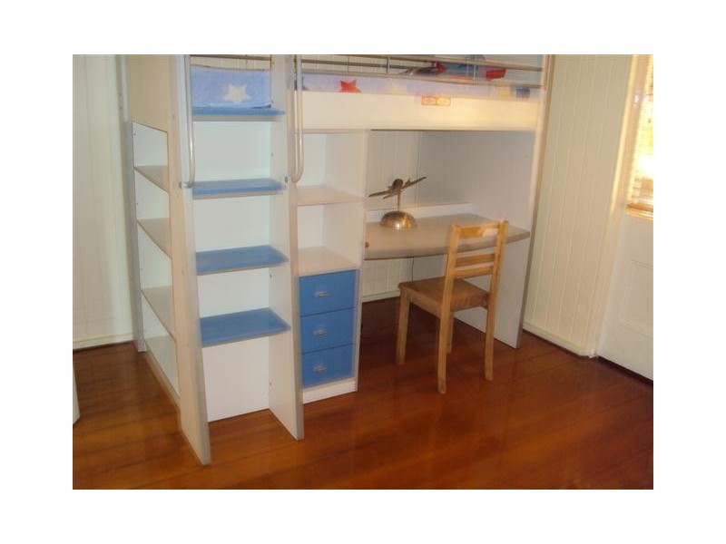 153 Cassowary Street, Longreach QLD 4730