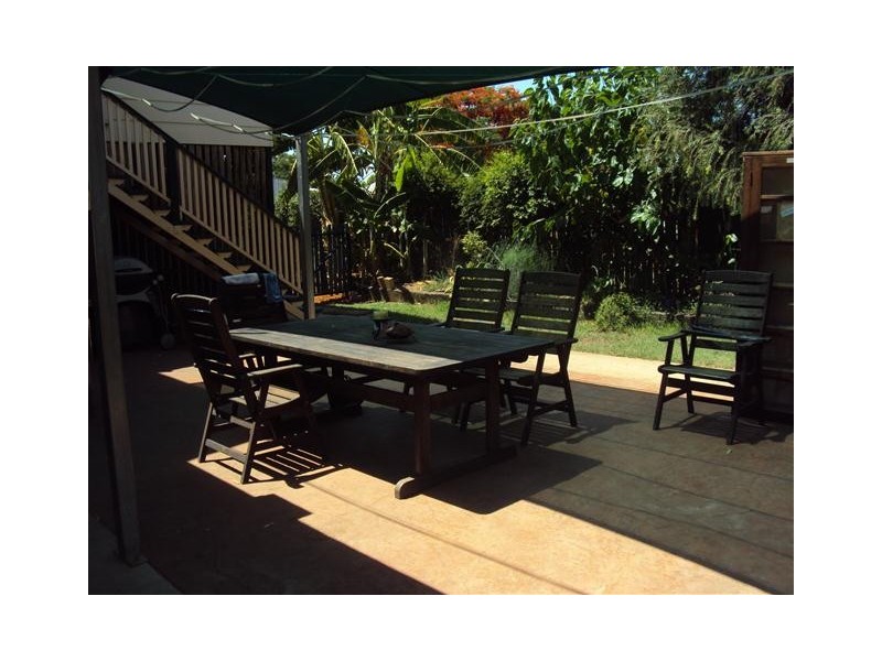 153 Cassowary Street, Longreach QLD 4730