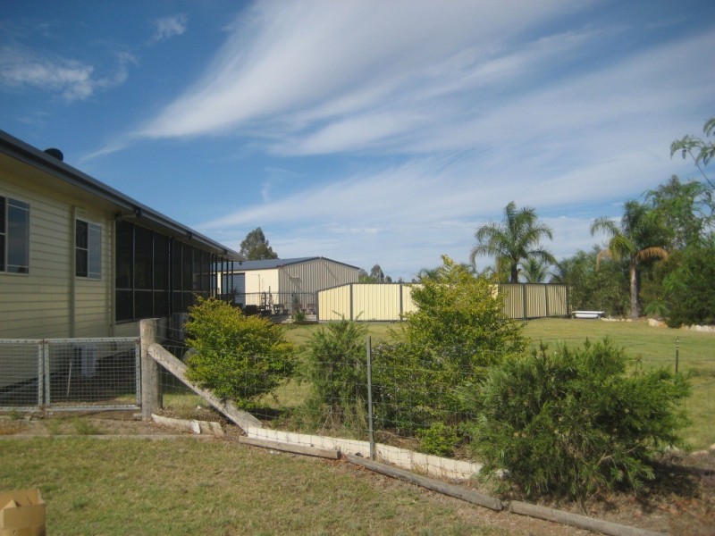 10 Parkers Avenue, Dalby QLD 4405