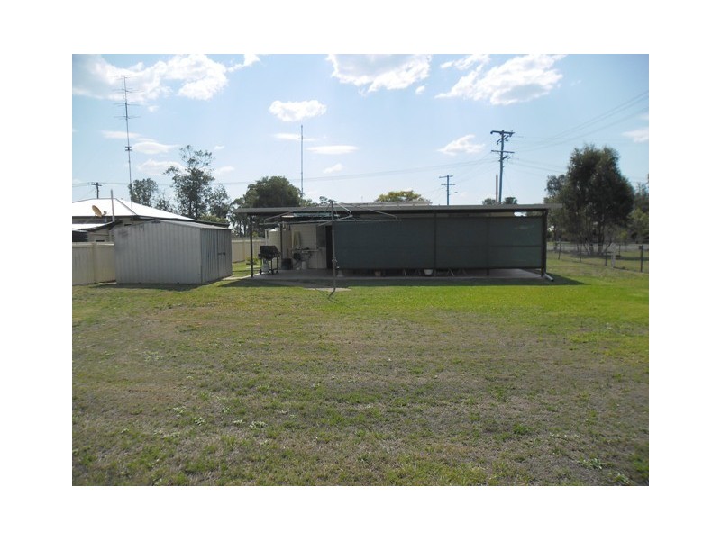 12 CONDAMINE ST, Miles QLD 4415