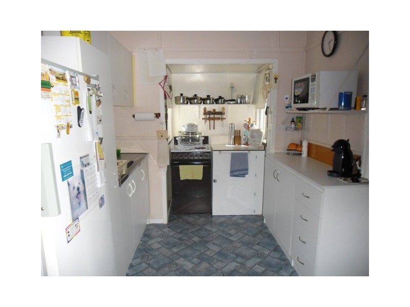 12 CONDAMINE ST, Miles QLD 4415