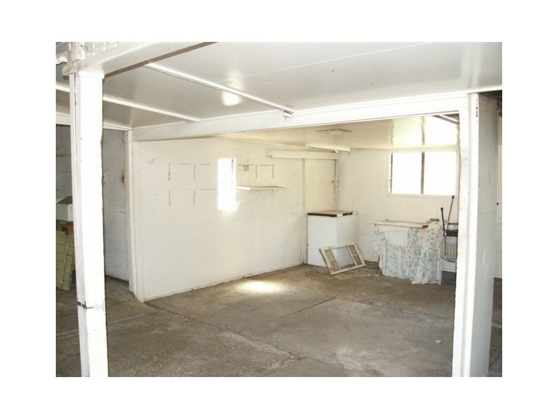 12 Dawson Street, Taroom QLD 4420