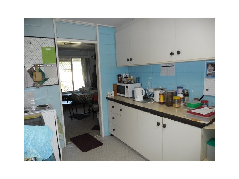 13 DAISY STREET, Miles QLD 4415