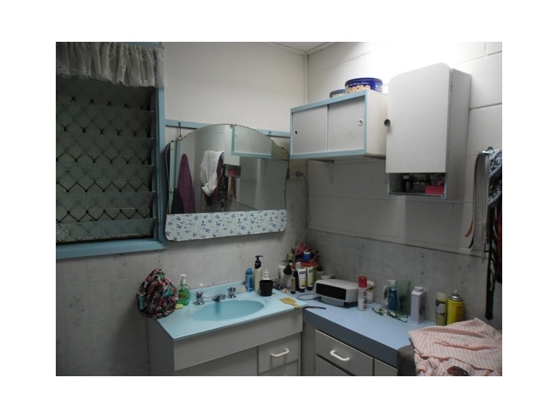 13 DAISY STREET, Miles QLD 4415