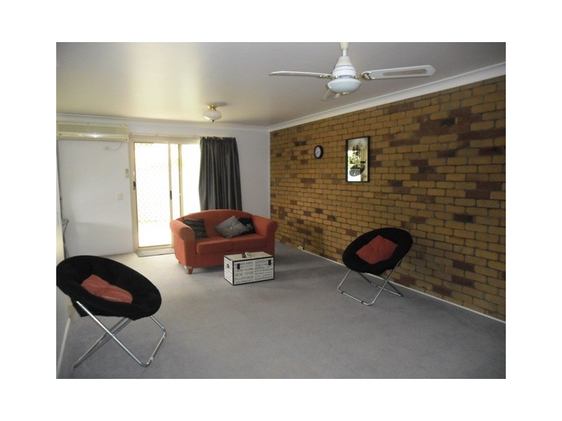 UNIT 2 111 MURILLA ST, Miles QLD 4415