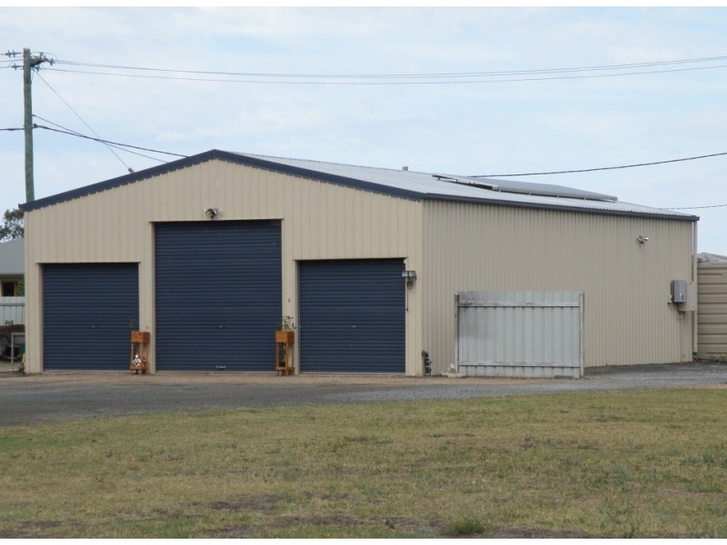 57 Southern Cross Drive, Dalby QLD 4405