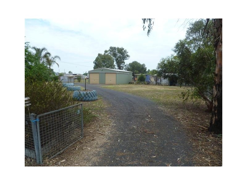 13-15 CHRYSTAL ST, Roma QLD 4455