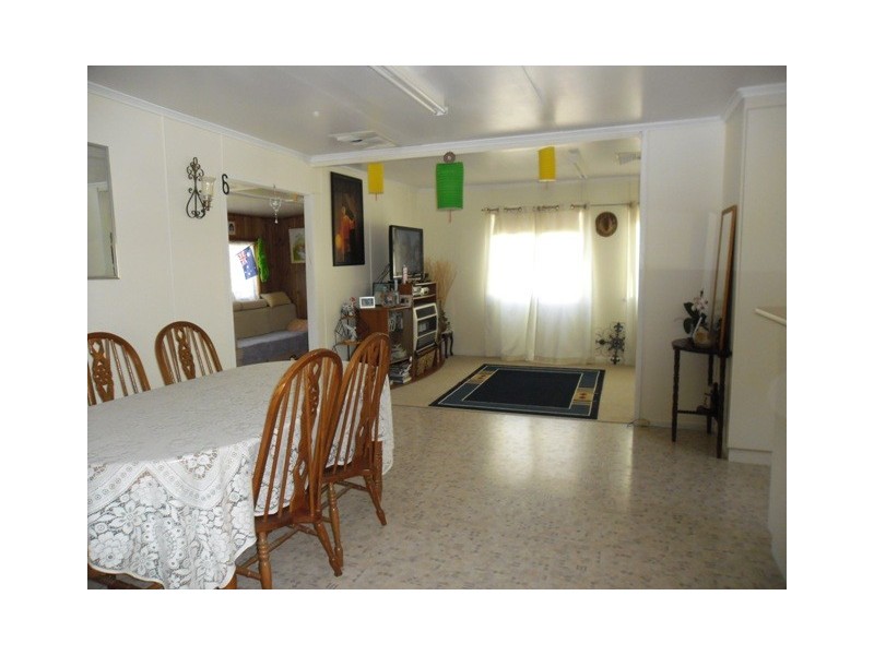 6 DAISY STREET, Miles QLD 4415