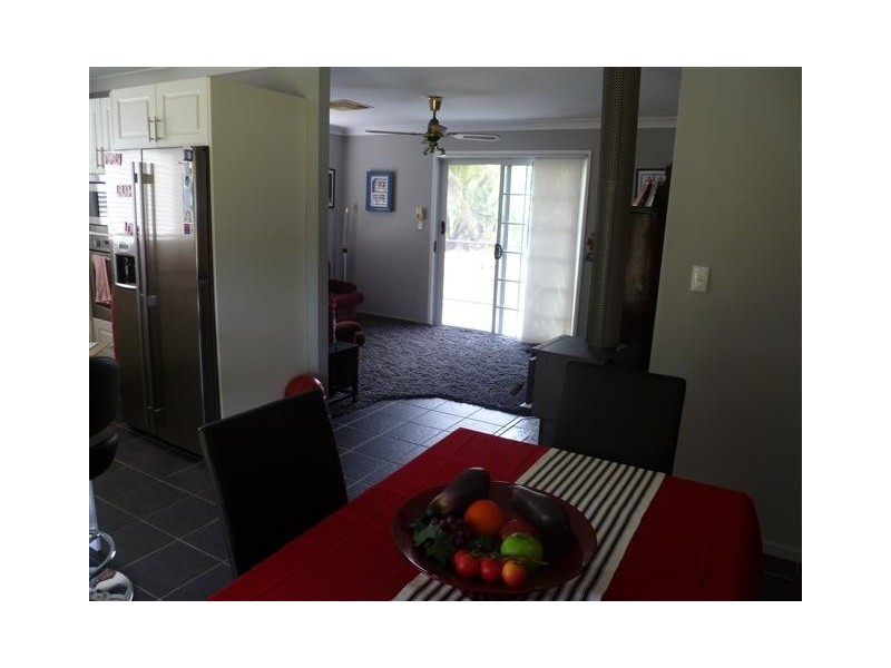 1 McPhie St, Roma QLD 4455