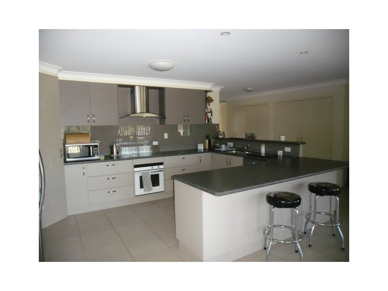 99 HOOKSWOOD ROAD, Miles QLD 4415