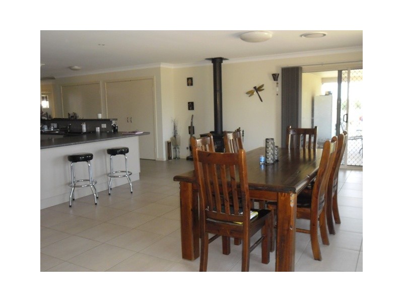 99 HOOKSWOOD ROAD, Miles QLD 4415