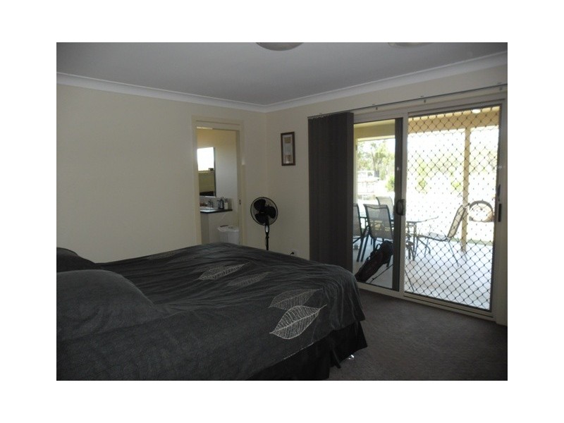 99 HOOKSWOOD ROAD, Miles QLD 4415