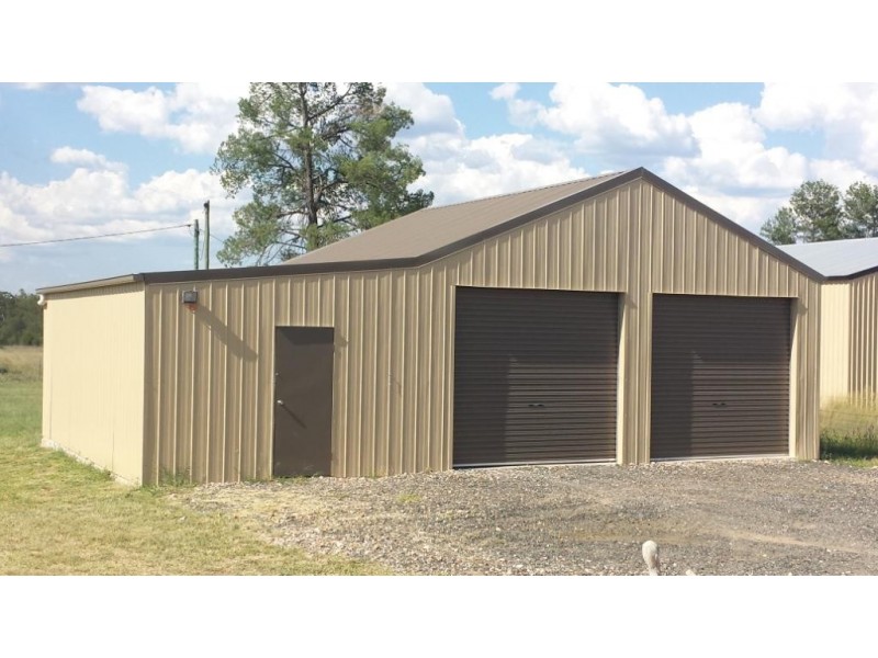 99 HOOKSWOOD ROAD, Miles QLD 4415