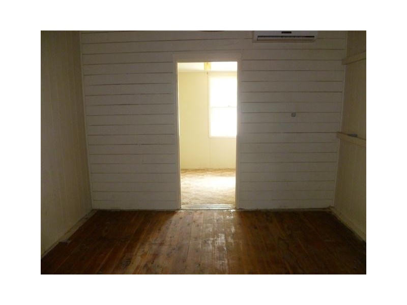 1 Soutter St, Roma QLD 4455