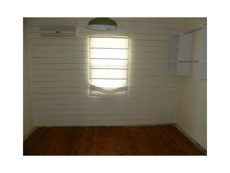 1 Soutter St, Roma QLD 4455