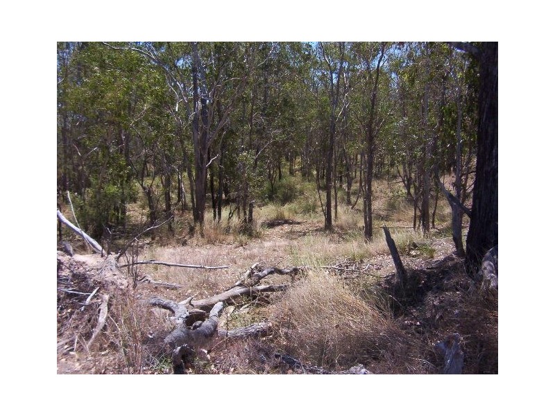 * LEICHHARDT HIGHWAY, Miles QLD 4415