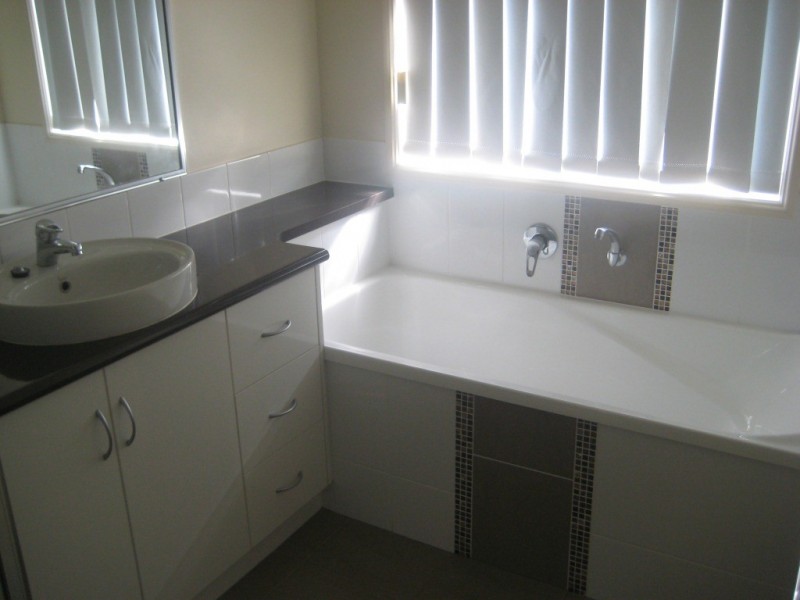 100 Winton Street, Dalby QLD 4405