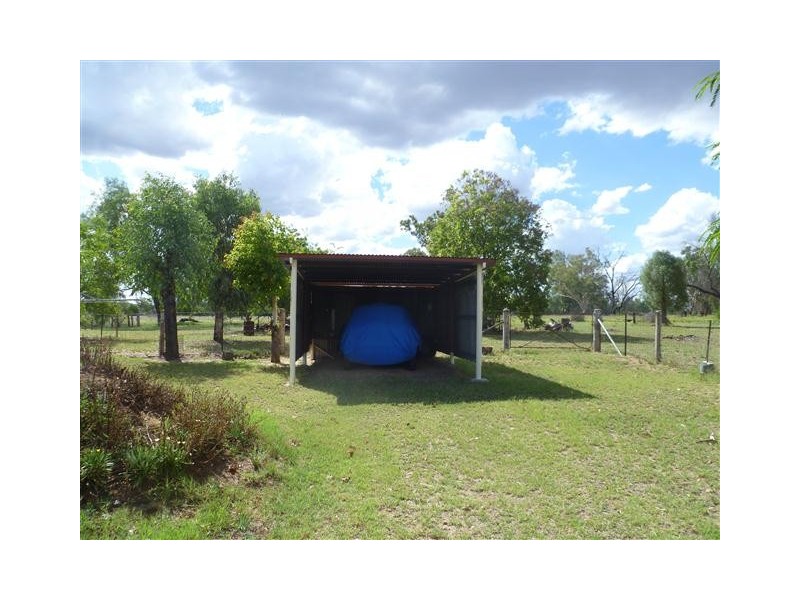 8 SHORT STREET, Amby QLD 4462