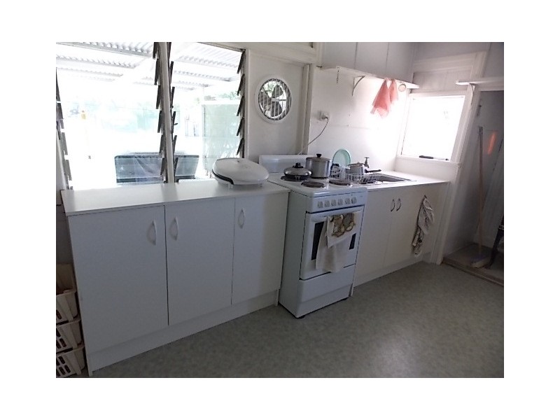 16 DAISY STREET, Blackall QLD 4472