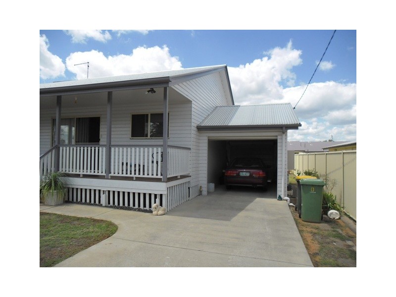 6 ELEANOR ST, Miles QLD 4415