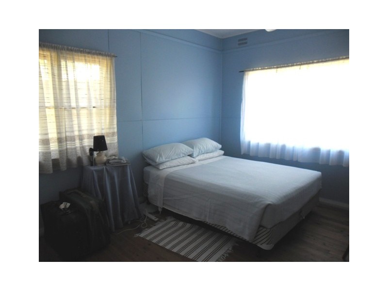 43 GLYNN AVE, Dulacca QLD 4425