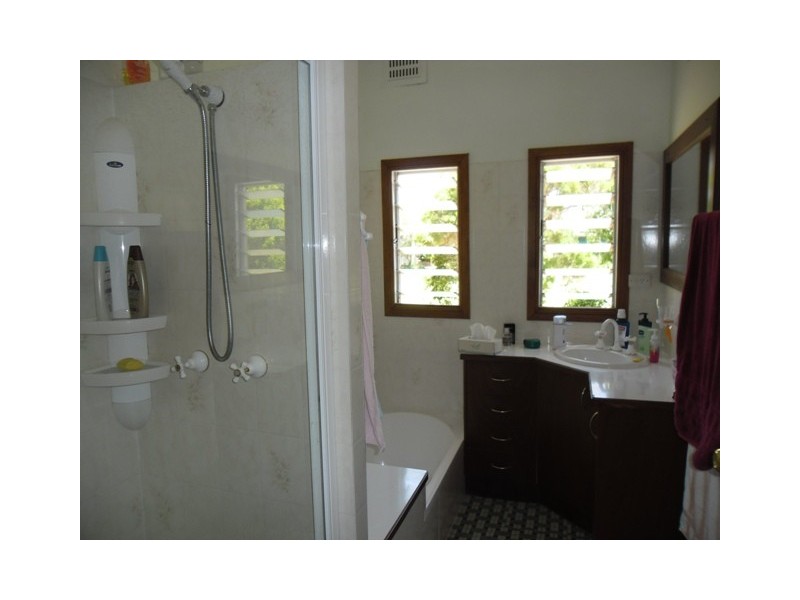 43 GLYNN AVE, Dulacca QLD 4425