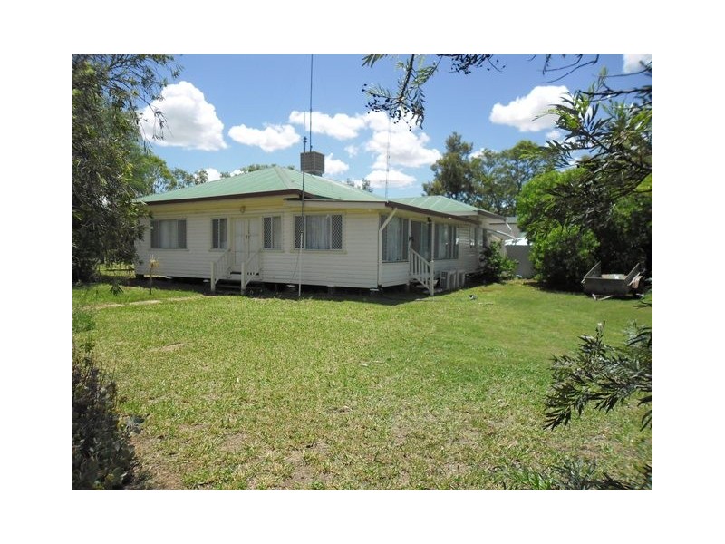 43 GLYNN AVE, Dulacca QLD 4425